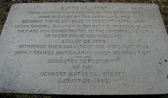  Commemorative tablet placed by the Newport Historical Society at Butts Hill Fort in 1923, photographed 2004.