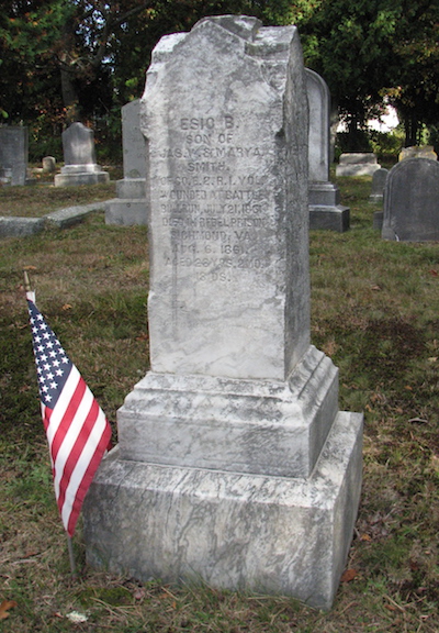 Esek Smith gravestone, 2015.